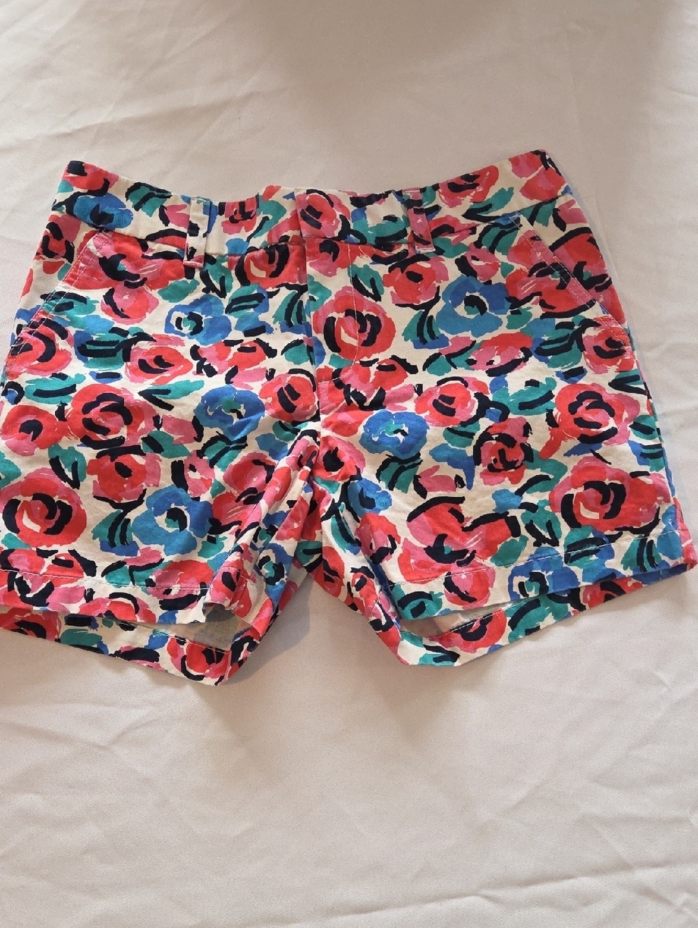 Tommy Hilfiger Multicolor Floral Print Women's Shorts - Pink Blue Green